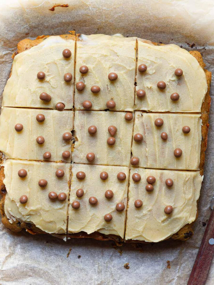 Banana Blondies with Brown Butter Icing