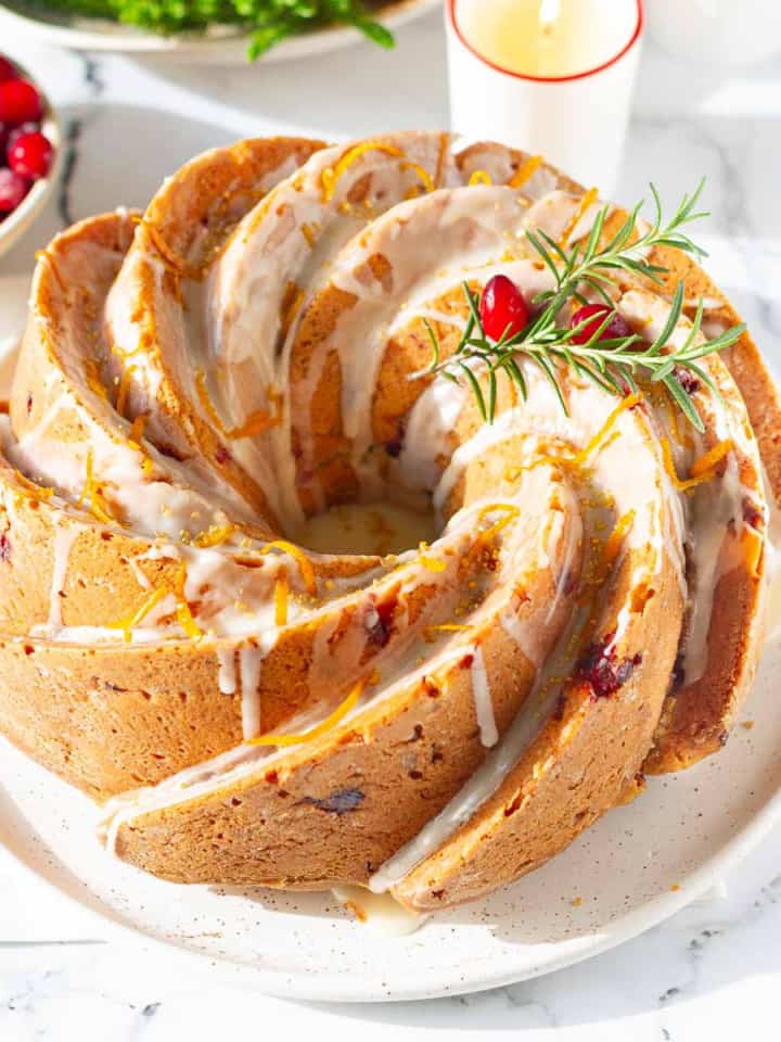 The BEST Cranberry Pound Cake