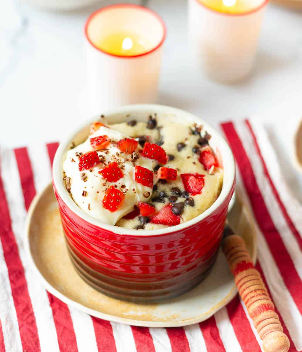 Easy Strawberry Mug Cake